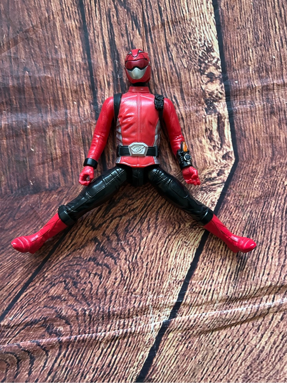Hasbro Power Rangers Beast Morphers Red Ranger 6 Inch Action Figure Basic - Picture 6 of 9